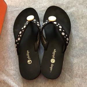 Lindsay Phillips flip flops